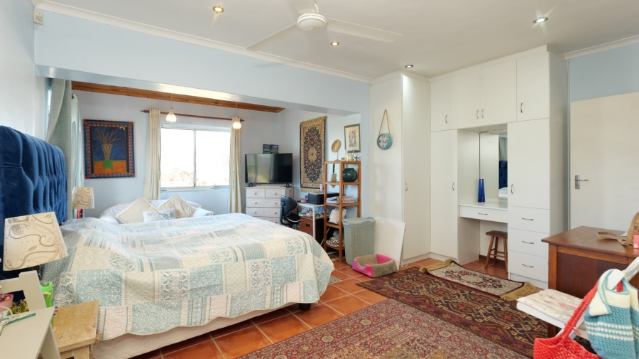 3 Bedroom Property for Sale in Suiderstrand Western Cape